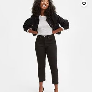 LEVI’S BLACK WEDGIE STRAIGHT FIT WOMEN'S JEANS